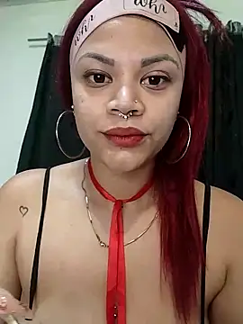 Snapshot of IamAlana_ chatting on 03-08-25, 09:39 IamAlana online show from 03-08-25, 09:39