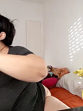 Snapshot of Sole_Love chatting on 11-14-25, 09:13 Sole Love online show from 11-14-25, 09:13