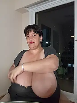 Snapshot of Sole_Love chatting on 11-20-25, 03:07 Sole Love online show from 11-20-25, 03:07