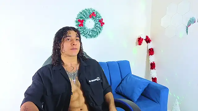 Snapshot of Demitryo chatting on 11-26-25, 03:07 Demitryo online show from 11-26-25, 03:07