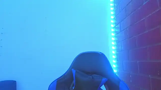 Demitryo online show from 02-12-26, 03:45