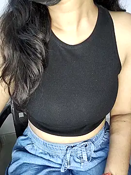 Snapshot of Ms_Neera chatting on 02-22-25, 05:46 Ms Neera online show from 02-22-25, 05:46