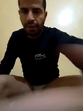 Snapshot of Bisex_activ19 chatting on 01-03-25, 12:30 Bisex activ19 online show from 01-03-25, 12:30