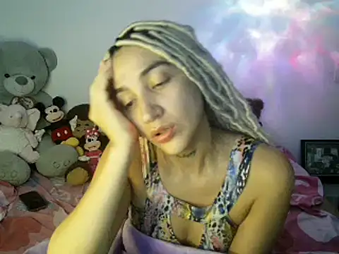 Snapshot of mandy_berrys chatting on 10-12-25, 06:12 mandy berrys online show from 10-12-25, 06:12