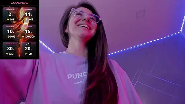 Ich Bin Julia online show from 12-04-24, 05:11