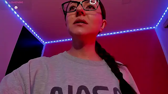Snapshot of Ich_Bin_Julia chatting on 06-02-26, 09:44 Ich Bin Julia online show from 06-02-26, 09:44