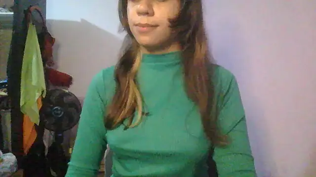 GATIINHA003 online show from 04-26-26, 01:58