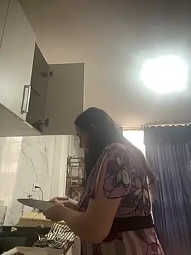 Freya Artemisa online show from 12-01-25, 08:58