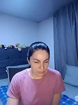 renata hot1 online show from 05-11-26, 11:02
