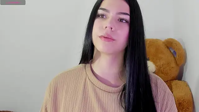 Natasha su  online show from 12-12-24, 05:26