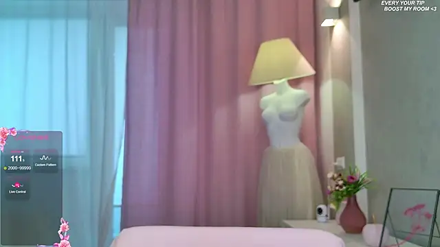 b4by LoL1 online show from 09-26-25, 04:49