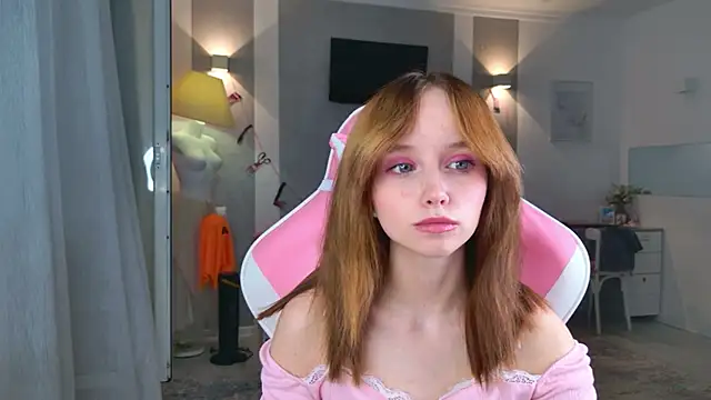 b4by LoL1 online show from 11-14-25, 02:38