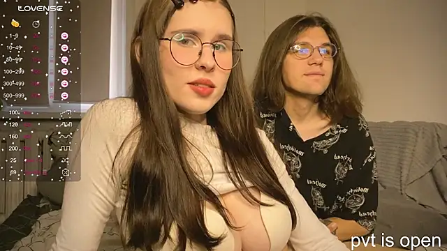 Snapshot of passiondesire_ chatting on 09-18-25, 07:21 passiondesire online show from 09-18-25, 07:21