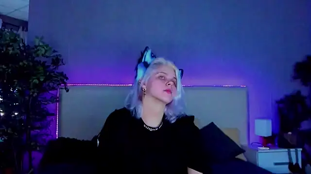 JoannLowe online show from 01-10-25, 09:10