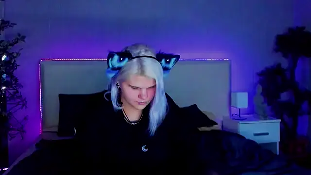 JoannLowe online show from 01-13-25, 11:27