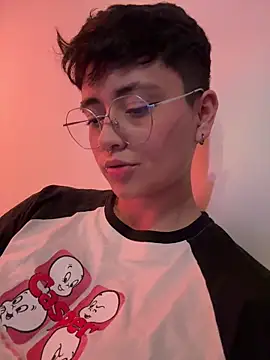 Snapshot of Ashley_Chriss chatting on 01-26-25, 10:23 Ashley Chriss online show from 01-26-25, 10:23