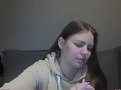 AnnaDiamond1 online show from 12-19-24, 11:29