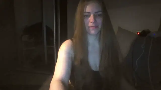 AnnaDiamond1 online show from 10-28-25, 11:18