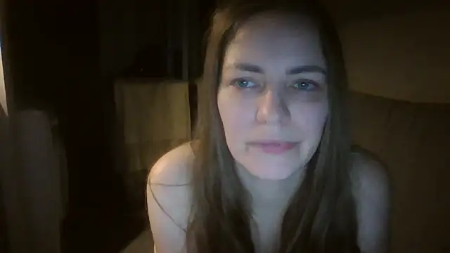 AnnaDiamond1 online show from 01-12-26, 12:05