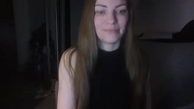 AnnaDiamond1 online show from 04-01-26, 12:11