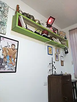 Siriss boyrag online show from 05-13-26, 10:17