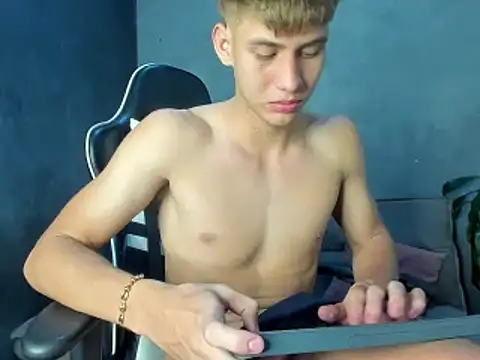 miguel hz online show from 03-02-25, 12:42