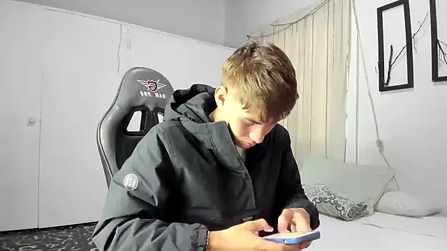 miguel hz online show from 03-07-25, 08:44