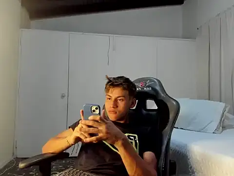 miguel hz online show from 03-11-25, 08:53