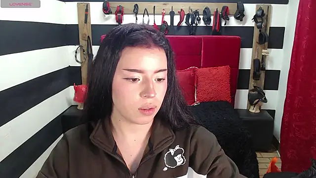 Marian Ran online show from 09-15-25, 02:55