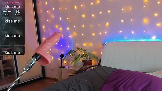 Snapshot of May_Flower chatting on 12-13-24, 06:16 May Flower online show from 12-13-24, 06:16