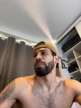 Snapshot of prince-roludo chatting on 02-17-26, 04:57 prince-roludo online show from 02-17-26, 04:57
