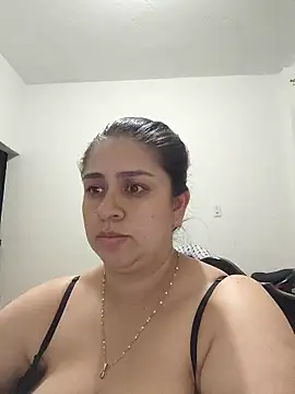 Snapshot of Melinda_bob chatting on 05-19-26, 03:02 Melinda bob online show from 05-19-26, 03:02