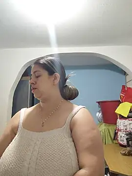 Snapshot of Melinda_bob chatting on 05-24-26, 10:04 Melinda bob online show from 05-24-26, 10:04