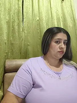 Snapshot of Melinda_bob chatting on 07-20-26, 03:32 Melinda bob online show from 07-20-26, 03:32