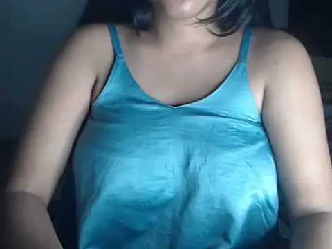 Snapshot of DevilErin chatting on 03-04-26, 08:26 DevilErin online show from 03-04-26, 08:26