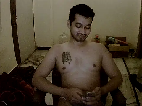 Snapshot of sajid69619 chatting on 06-17-26, 06:53 sajid69619 online show from 06-17-26, 06:53