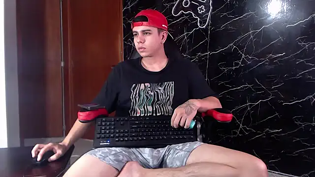 Snapshot of maty_hardx chatting on 01-23-25, 03:54 maty hardx online show from 01-23-25, 03:54