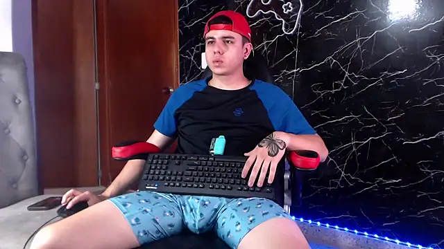 Snapshot of maty_hardx chatting on 03-05-25, 08:10 maty hardx online show from 03-05-25, 08:10