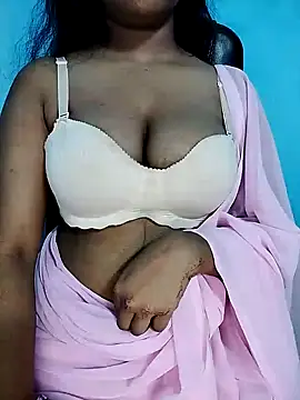 Snapshot of Sadika- chatting on 01-07-25, 08:21 Sadika- online show from 01-07-25, 08:21