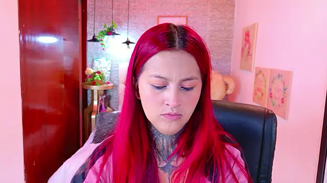 meghan nill online show from 11-17-25, 03:01