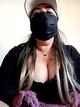 Snapshot of Jawahir-pretty-women chatting on 12-06-24, 01:44 Jawahir-pretty-women online show from 12-06-24, 01:44