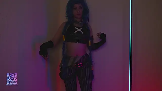 sarahUwU online show from 09-16-25, 06:09