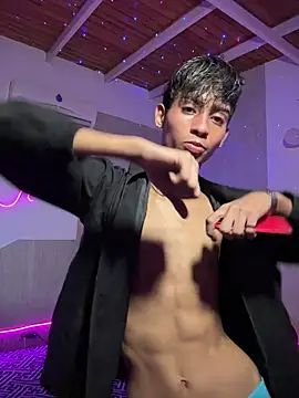 Mauuu18 online show from 11-15-25, 03:26