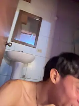 Snapshot of Mauuu18 chatting on 03-01-26, 04:03 Mauuu18 online show from 03-01-26, 04:03