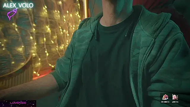 alex-volo online show from 12-25-24, 01:31