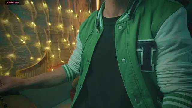 alex-volo online show from 12-27-24, 04:36