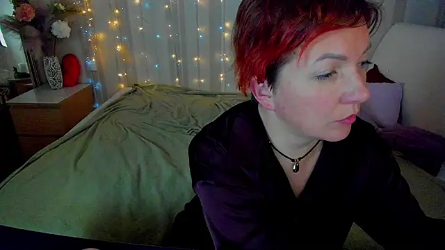 Snapshot of Katherine_Fox chatting on 03-14-25, 07:26 Katherine Fox online show from 03-14-25, 07:26