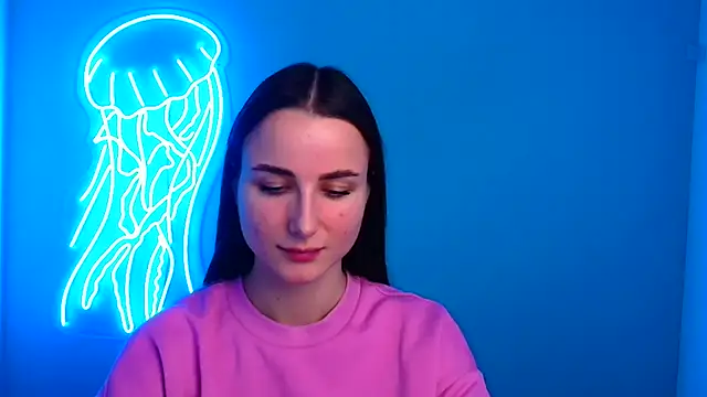 Eva Janee online show from 12-10-24, 12:16