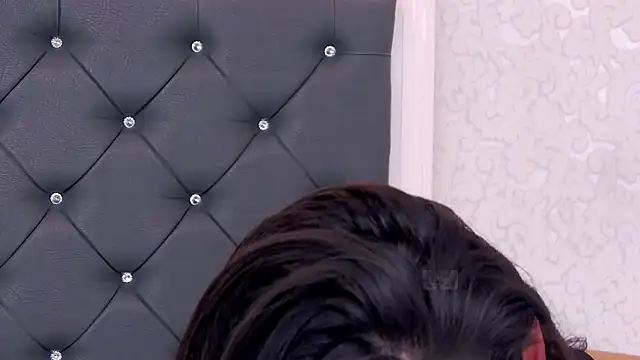 LorenneMays online show from 02-26-25, 01:00