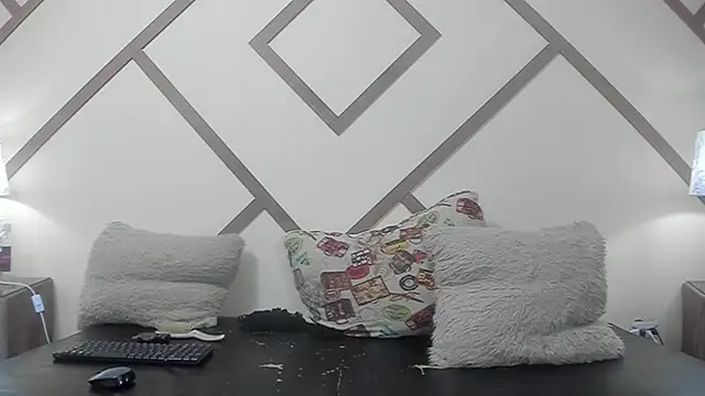 FernandaClar online show from 04-12-26, 03:28